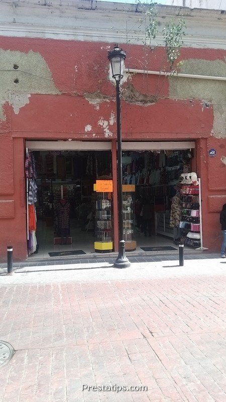 Artesanías y Bisuterías “El Colibrí”