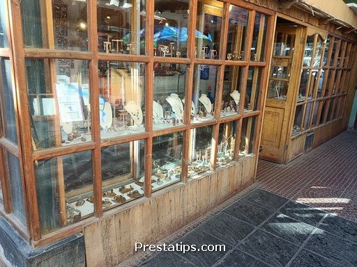 Atacama Piedras y Joyas