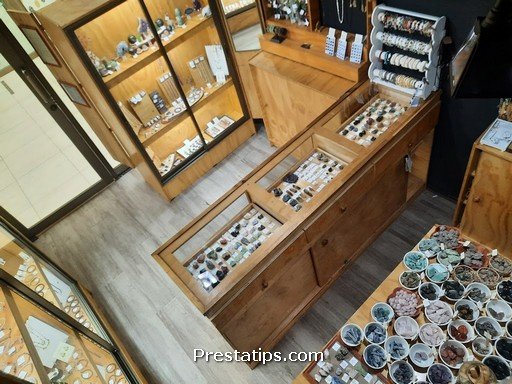 Tienda de Cuarzos y Bisutería | Catarata: Cristales y Rocas | Regalos, Gemoterapia